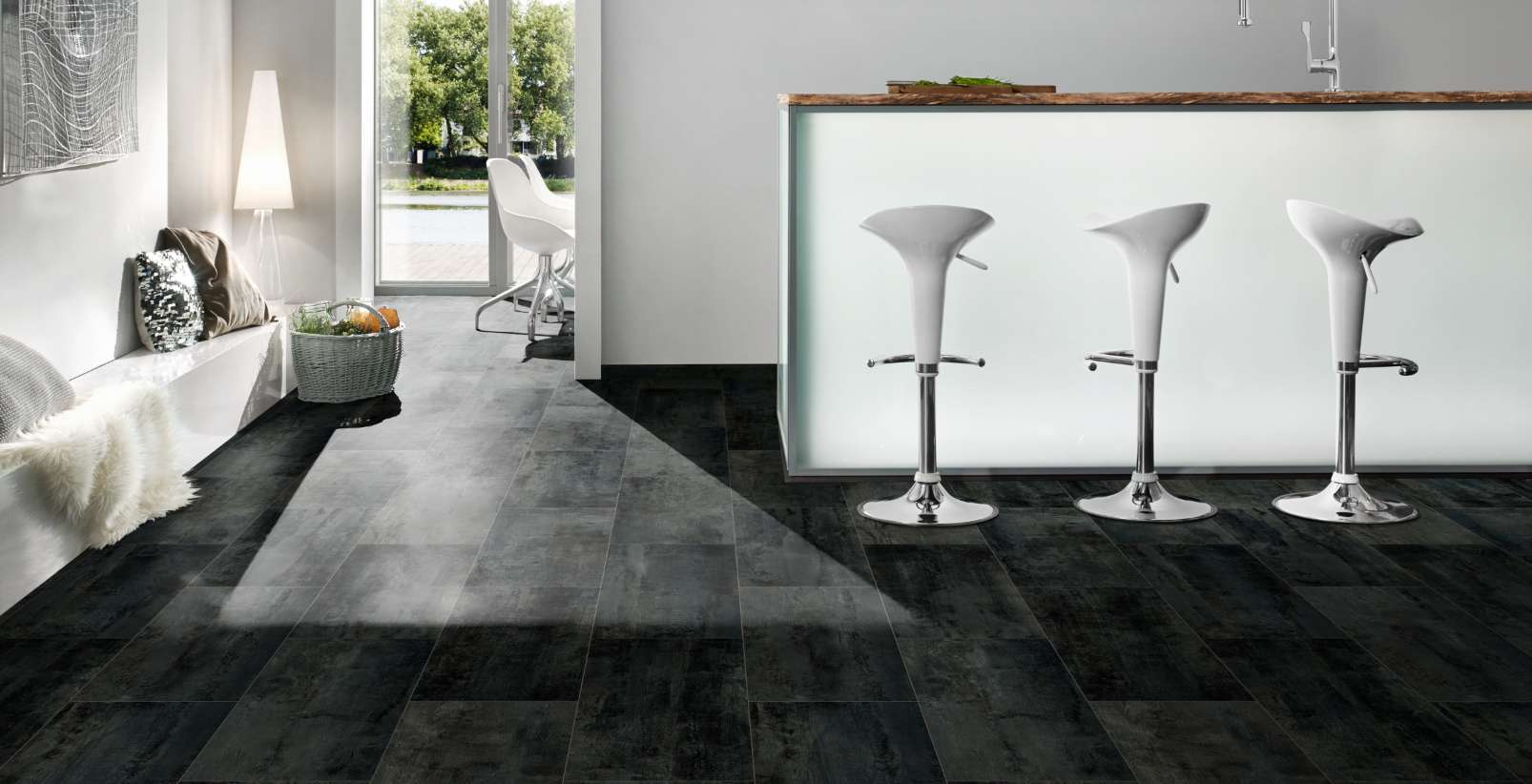 Brooklyn Dark, US, 7 mm, Tile - Room Scene