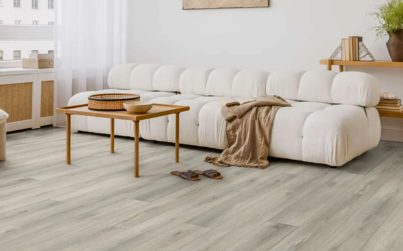 Dove Cantal Oak, MW, 7 mm, Wide Plank - Room Scene