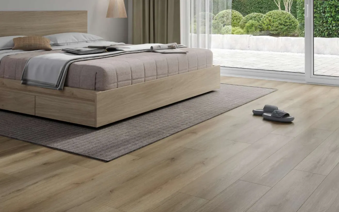 Ecru Cantal Oak, MW, 8 mm, Standard Plank - Room Scene